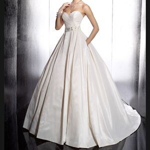 Christina Wu light gold/silver style #15455